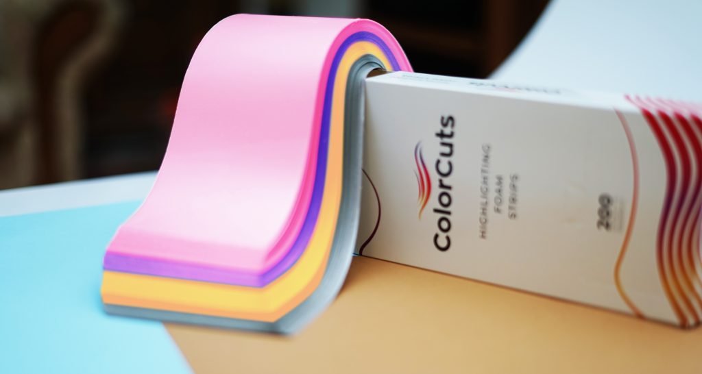 ColorCuts Highlighting Foam Strips - Foam strips for hair coloring and  highlighting